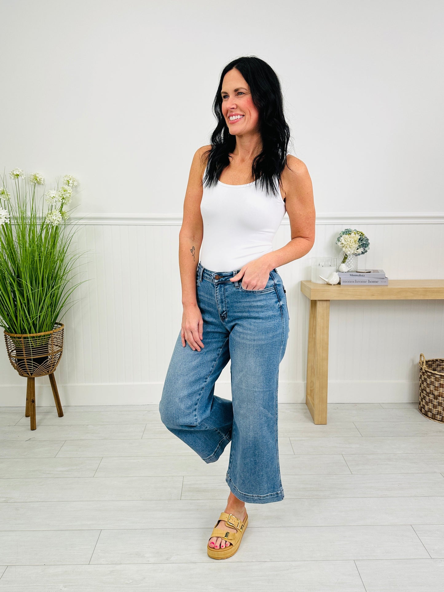 Make It Easy Ankle Wide Leg Jeans