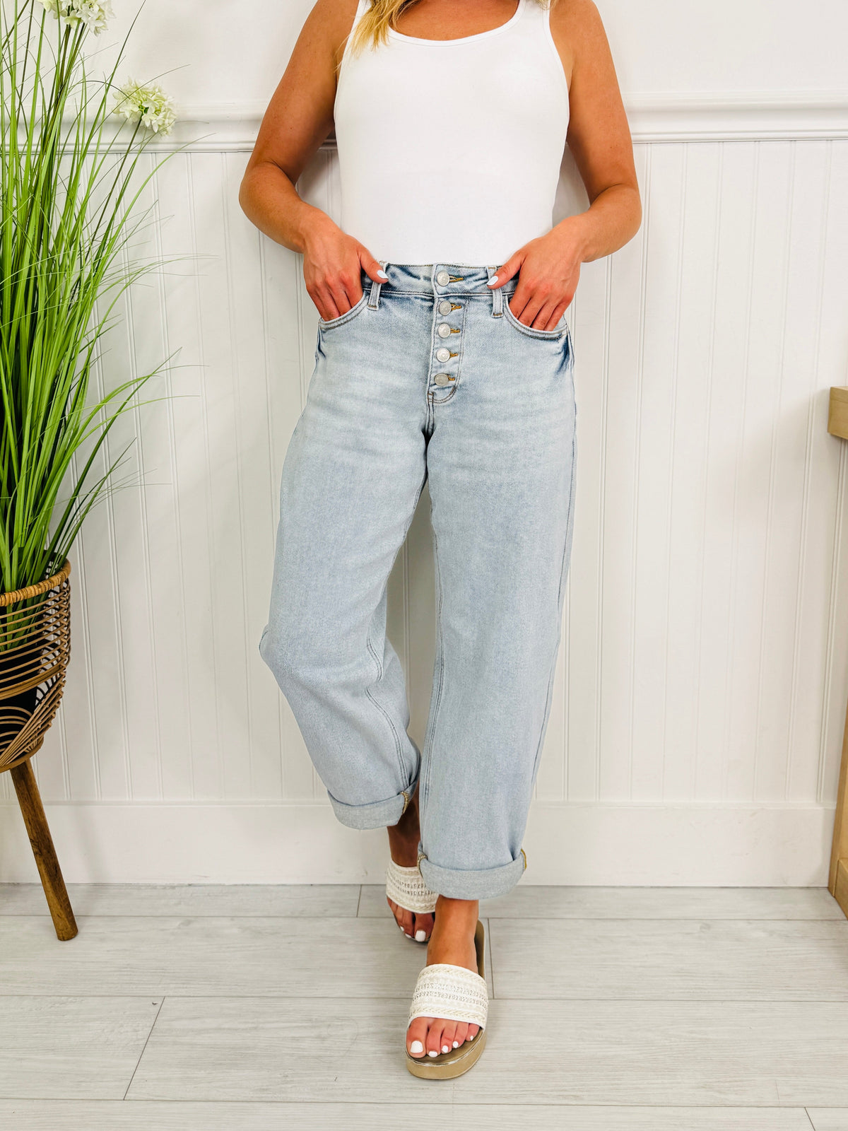 Everyday Style Slim Barrel Jeans