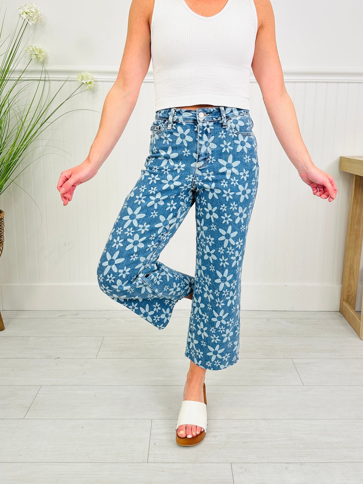 Daisy Daze Cropped Wide Leg Jeans