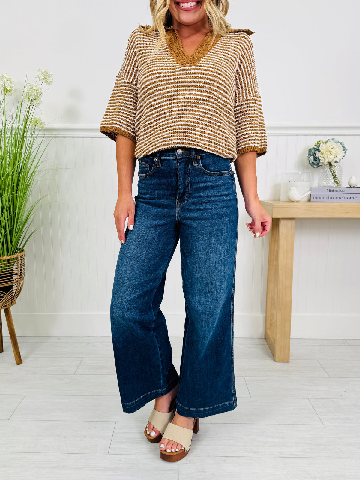 Set The Standard Tummy Control Ankle Wide Jeans