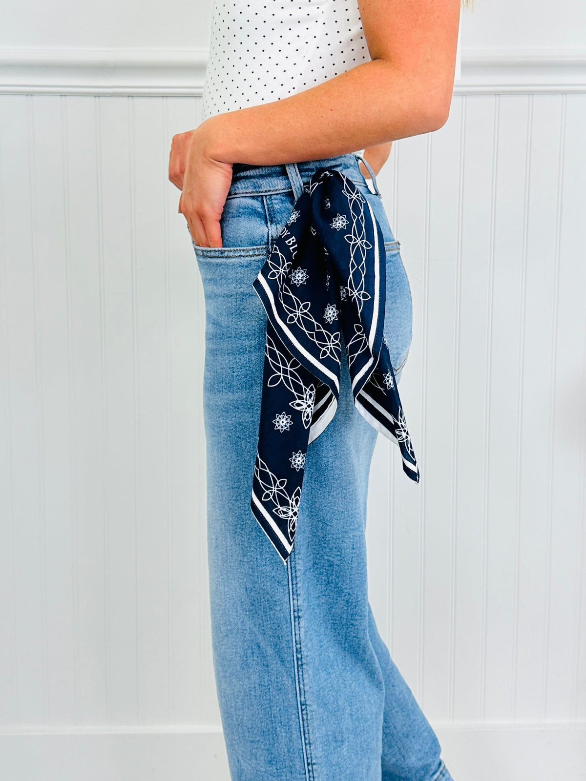 Make It Easy Ankle Wide Leg Jeans