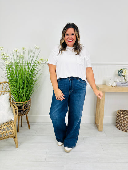 Everyday Ease Baggy Jeans