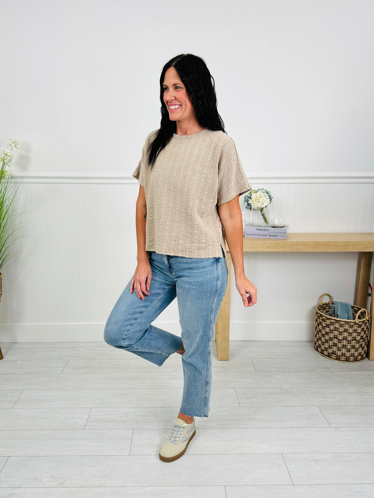 Feel Good Fit Ankle Straight Jeans