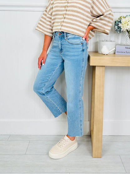 Feel Good Fit Ankle Straight Jeans