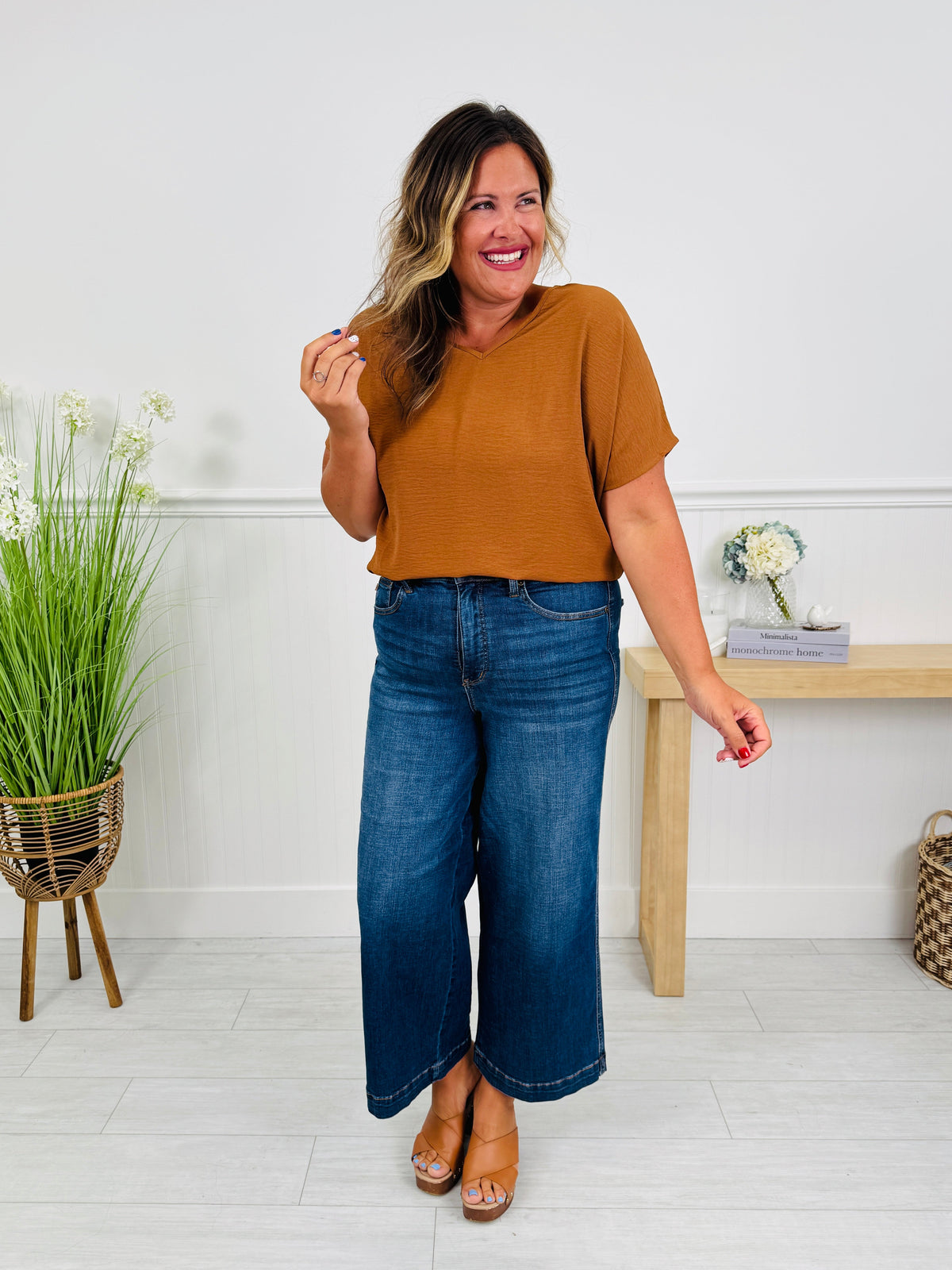 Set The Standard Tummy Control Ankle Wide Jeans