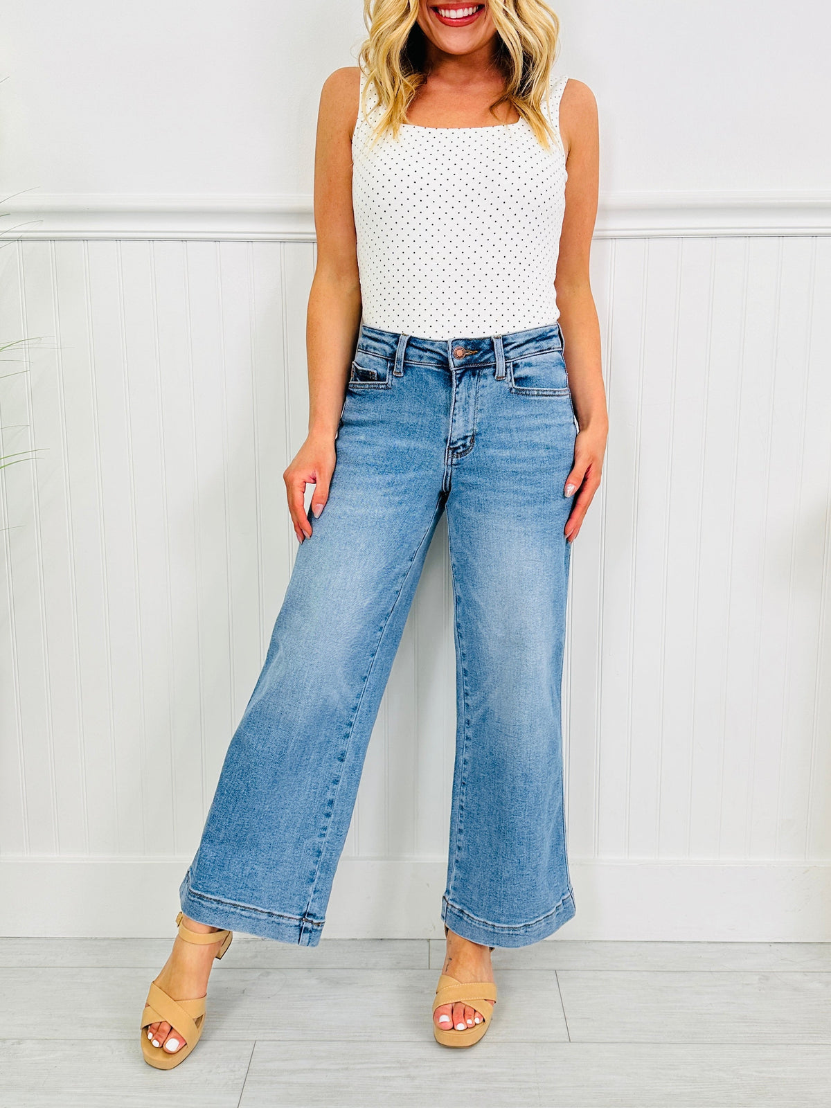 Make It Easy Ankle Wide Leg Jeans