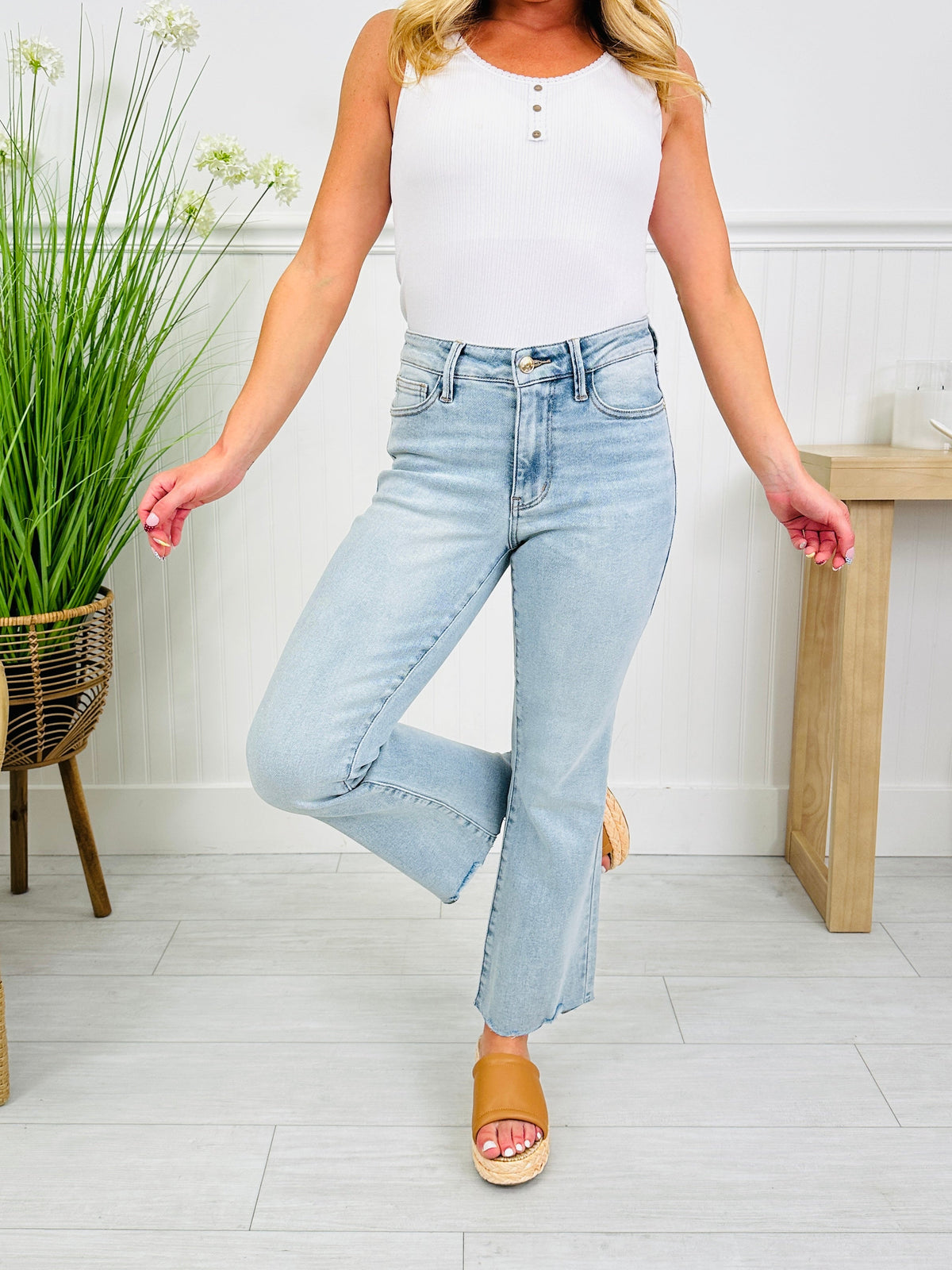 Spring Shift Kick Flares