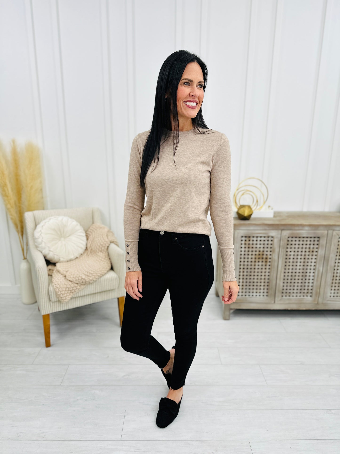 The Trifecta 3.0 Tummy Control And Butt Lifting Skinny Jeans in Black in REG/CURVY