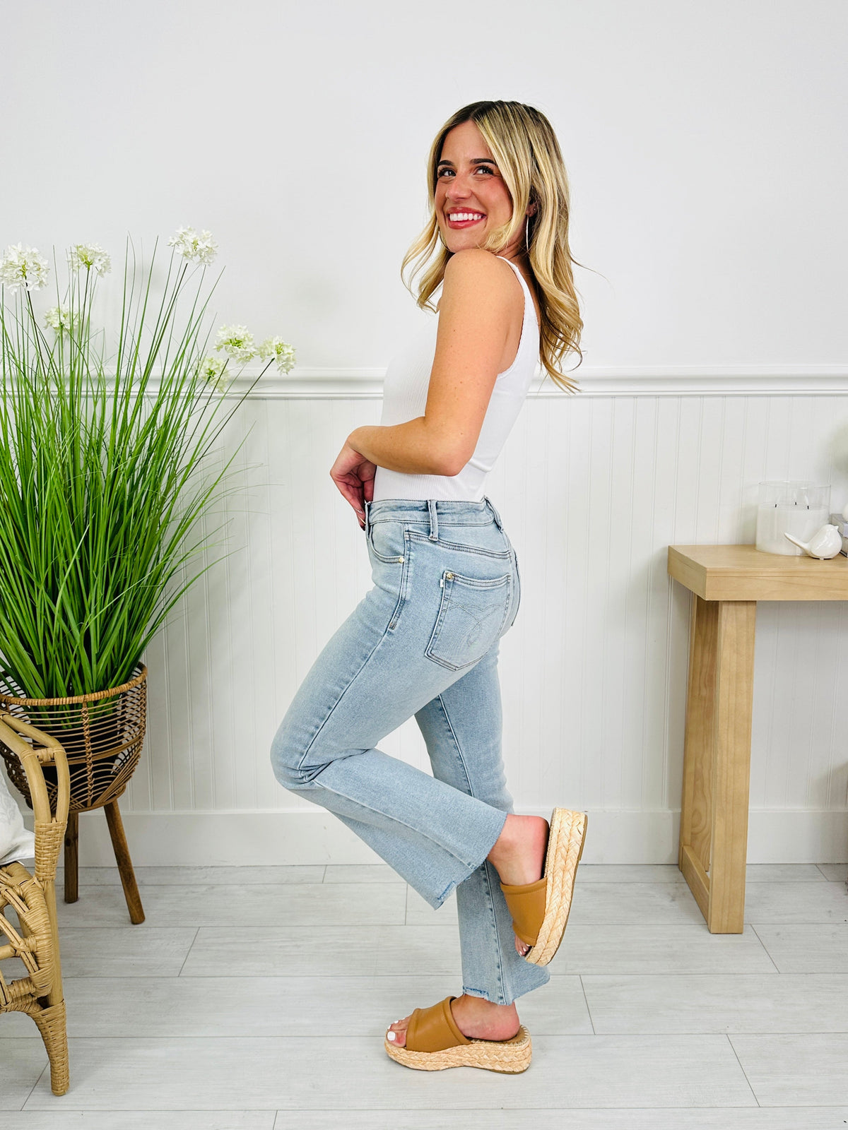 Spring Shift Kick Flares