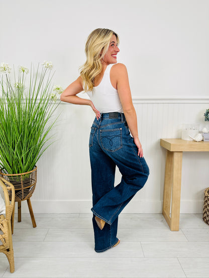 Everyday Ease Baggy Jeans