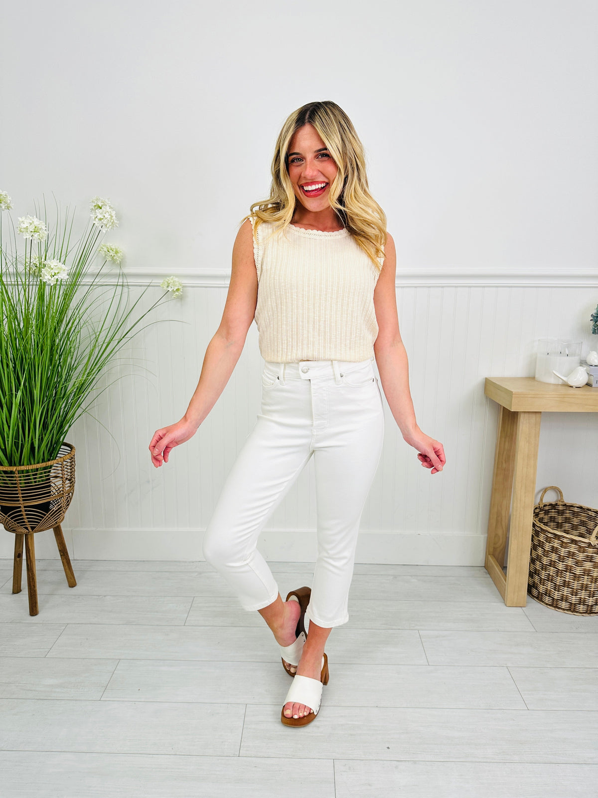 Signs of Spring Tummy Control Capris