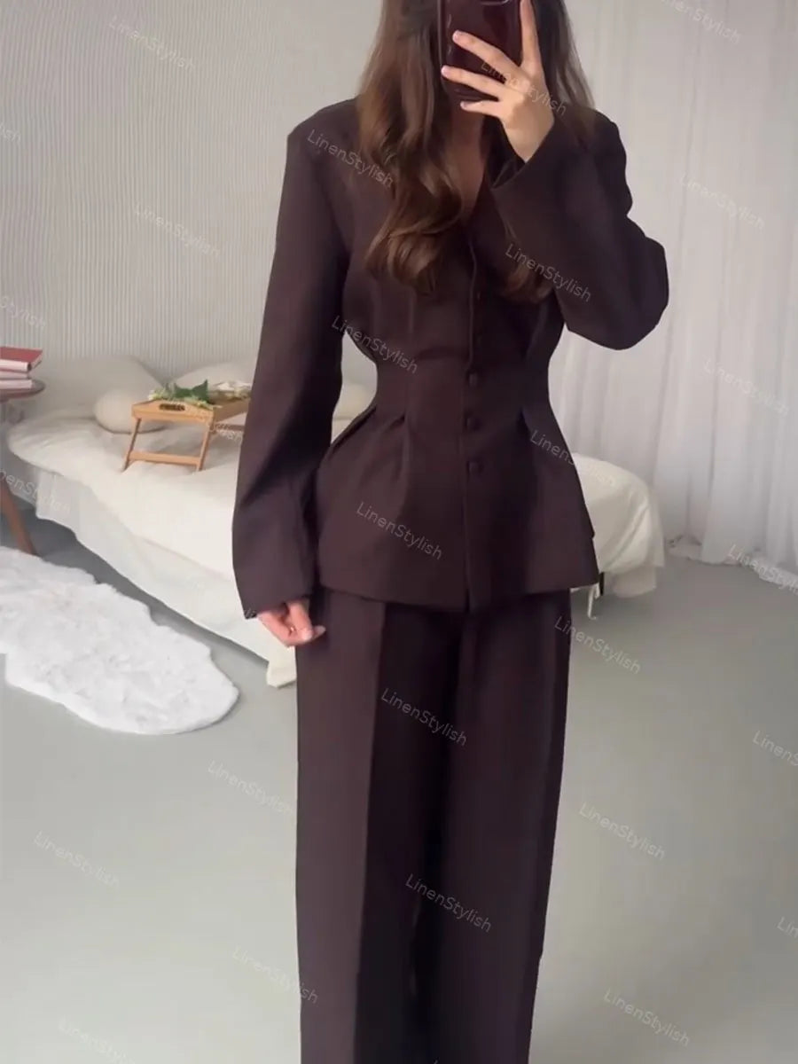 Coffee-colored V-neck fitted waist two-piece work suit
